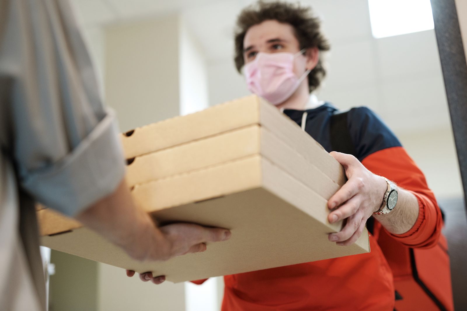 Commande remise en main propre au client venu la chercher